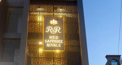 Red Sapphire Royal