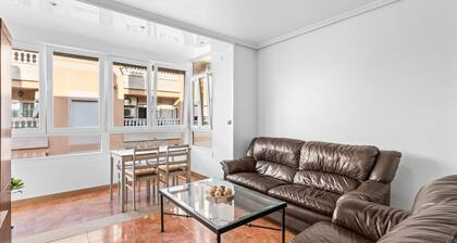 Apartment 'Zoa' mit Balkon und Klimaanlage