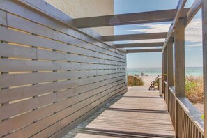 Terrace/patio - Origin 1115 | Cozy studio, steps to beach + free activities (Panama City Beach)