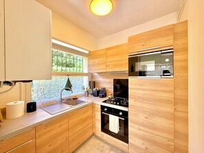 Microwave, oven, stovetop, dishwasher - L'Escapade Corniche - Seaside (Saint-Raphaël)