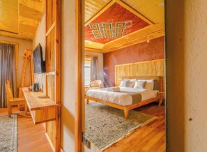 Deluxe Double Room, Lake View - The Thangjing Pangong (Man Pangong)