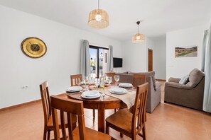 Dining - Villa Dafne by Escape Home (Playa Blanca)