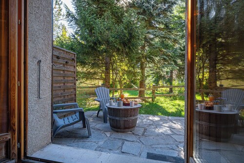 Petit appartement avec jardin - centre Monêtier