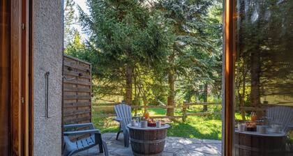 Petit appartement avec jardin - centre MonĂȘtier
