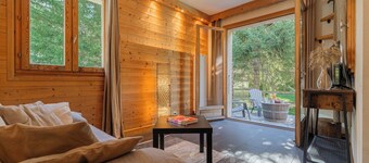Small apartment with garden - center Monêtier