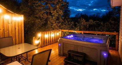 Relaxing Chalet Getaway with Spa, Fireplace & BBQ