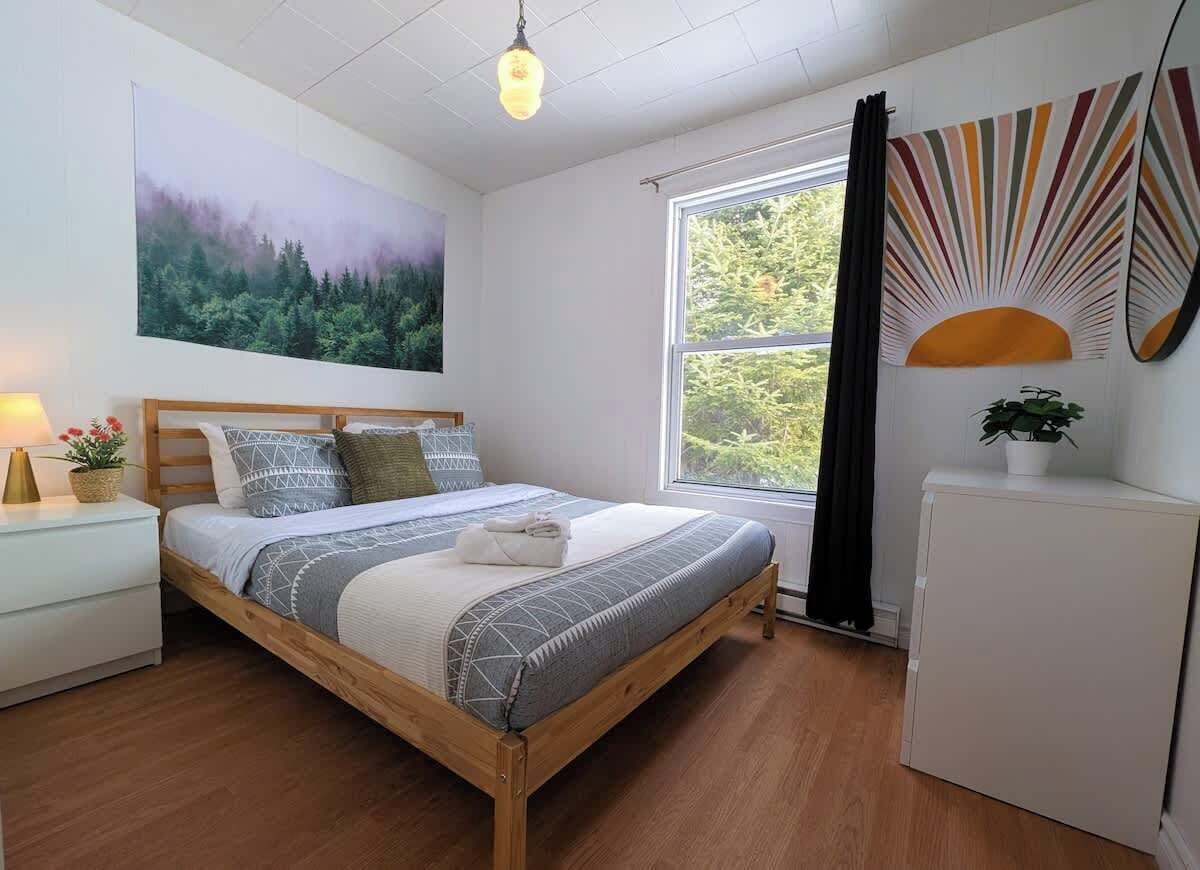 2 sovrum, resesäng, wi-fi och sängkläder