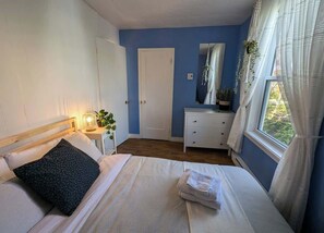 2 habitaciones, cuna de viaje, wifi y ropa de cama 