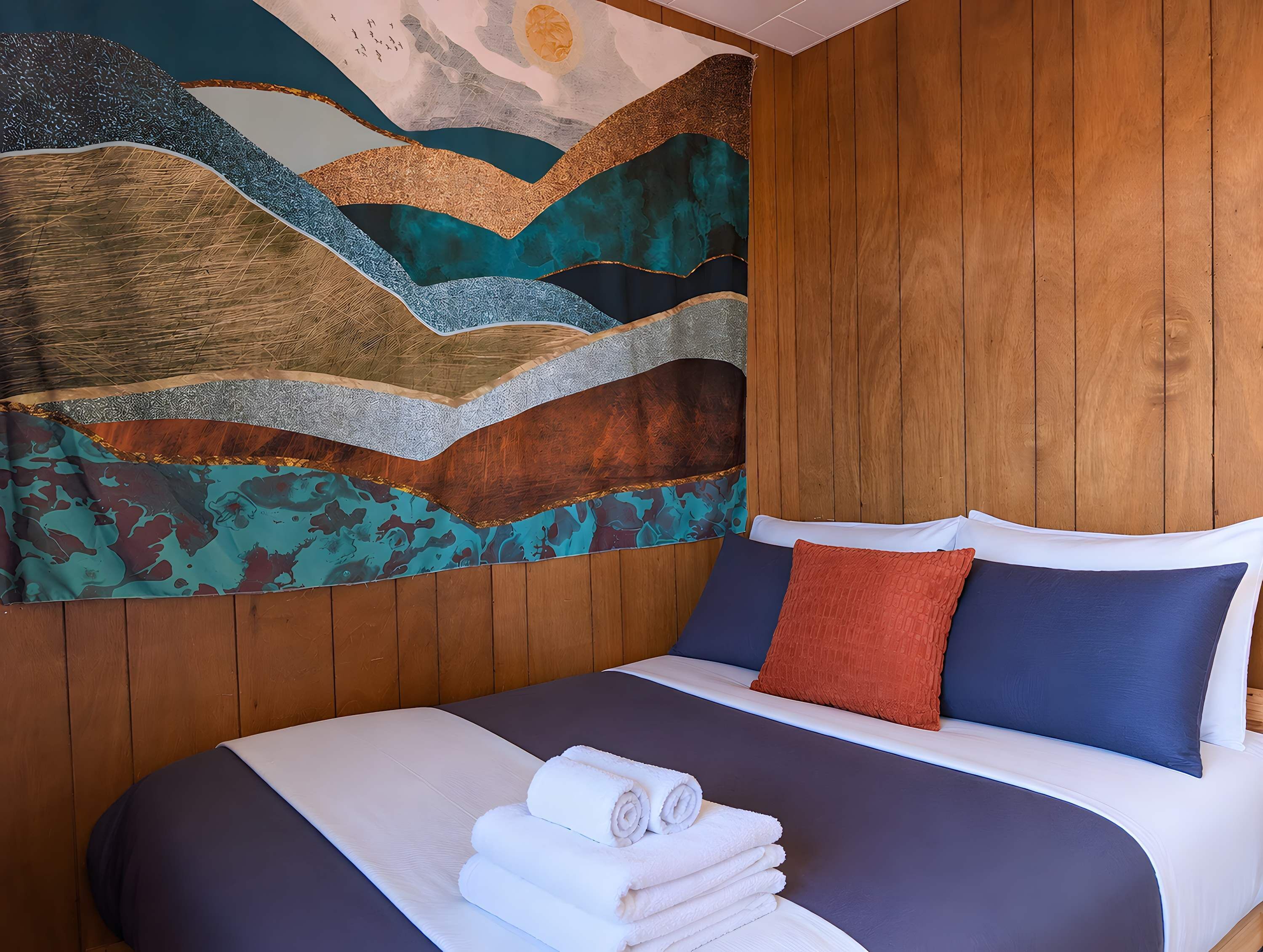 3 chambres, lit parapluie, Wi-Fi, draps fournis