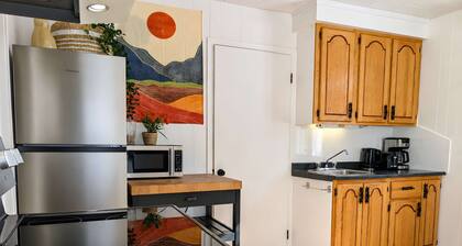 Chic Shack with spa - near Massif Charlevoix & MSA