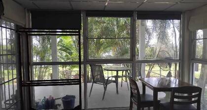 Riverside Holiday Home
Ideal for a quick get-away or longer relaxing holiday.