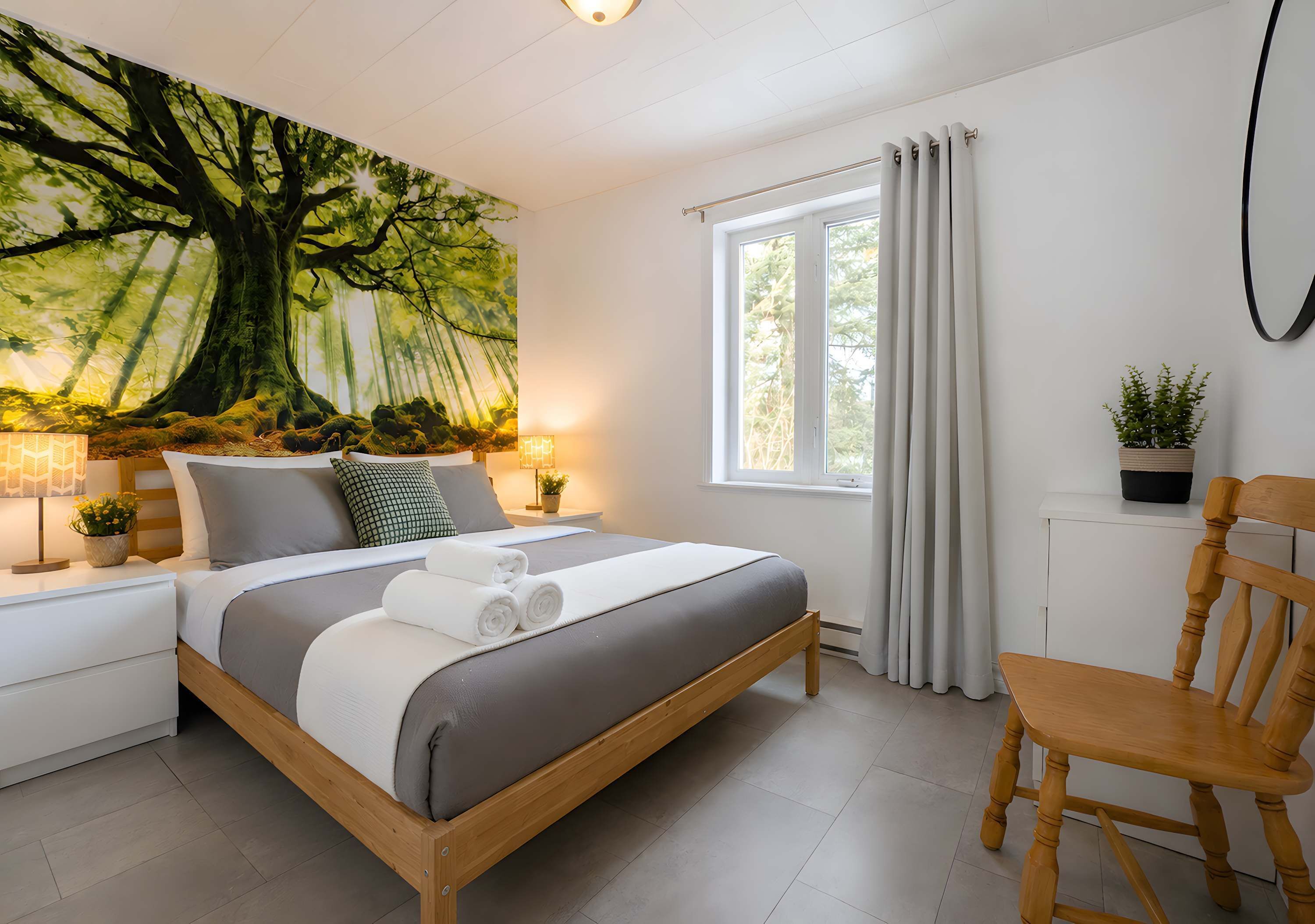 2 bedrooms, travel crib, WiFi, bed sheets