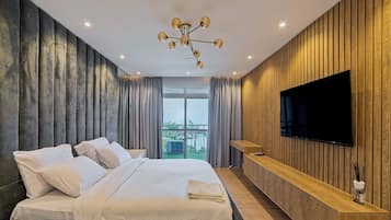 Chambre Familiale, balcon, vue ville