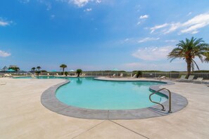 Pool - Gulf Shores Plantation, 5508 - Beachfront Condo with Gulf Views (Gulf Shores)