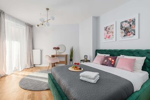 1 bedroom, iron/ironing board, travel cot, WiFi - Lumina stylish apart near Park Skaryszewski (Warszawa)