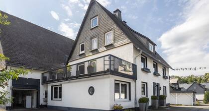 Winterberg Lodge: 8 Bathrooms, Near Ski Slopes – Family Retreat in Sauerland