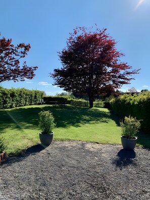 Property grounds - Winterberg Lodge: 8 Bathrooms, Near Ski Slopes – Family Retreat in Sauerland (Winterberg)