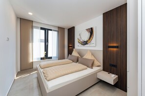 2 chambres, fer et planche à repasser, Wi-Fi, draps fournis