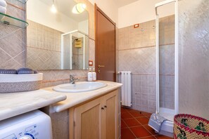 Shower, hair dryer, towels - Casa Vacanza Orizzonte Blu – Vista Mare e Relax a Stintino (Stintino)