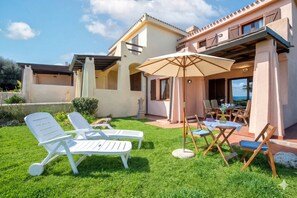 Outdoor dining - Casa Vacanza Orizzonte Blu – Vista Mare e Relax a Stintino (Stintino)