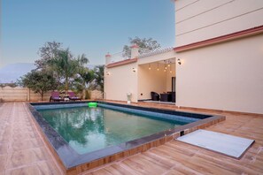 Outdoor pool - ELIVAAS Lavender Crest 4 BHK Villa  (Karjat)