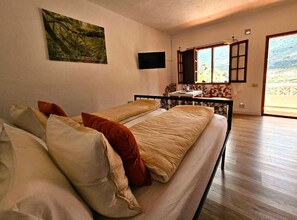 1 habitación y caja de seguridad en la habitación 