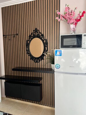 Room, 1 Bedroom, Accessible, Balcony | Interior - Room-sunny Beach Central Apartment - 4 G (Nessebar)