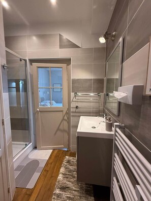 Bathroom - L'Horizon Troyen (T11) (Troyes)