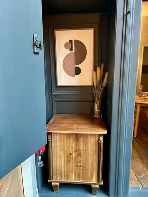 Interior - To complete (Troyes)