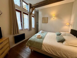 3 bedrooms, WiFi, bed sheets - La Grande Escapade (T12) (Troyes)
