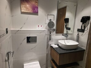 Bathroom - Lords Inn Katra (Katra)