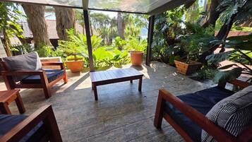 Deluxe Suite | Terrace/patio