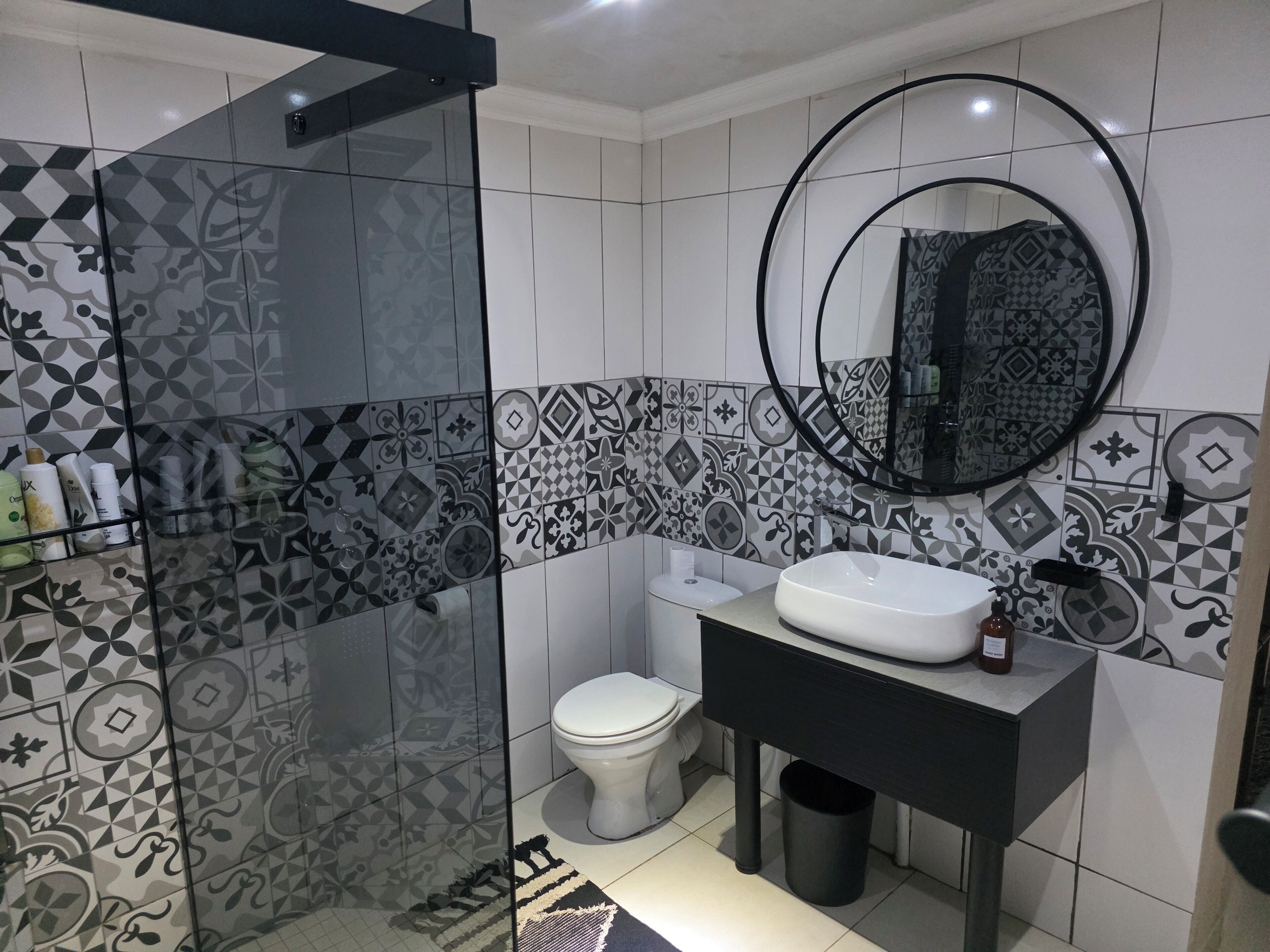 Familiekamer | Badkamer | Toiletpapier