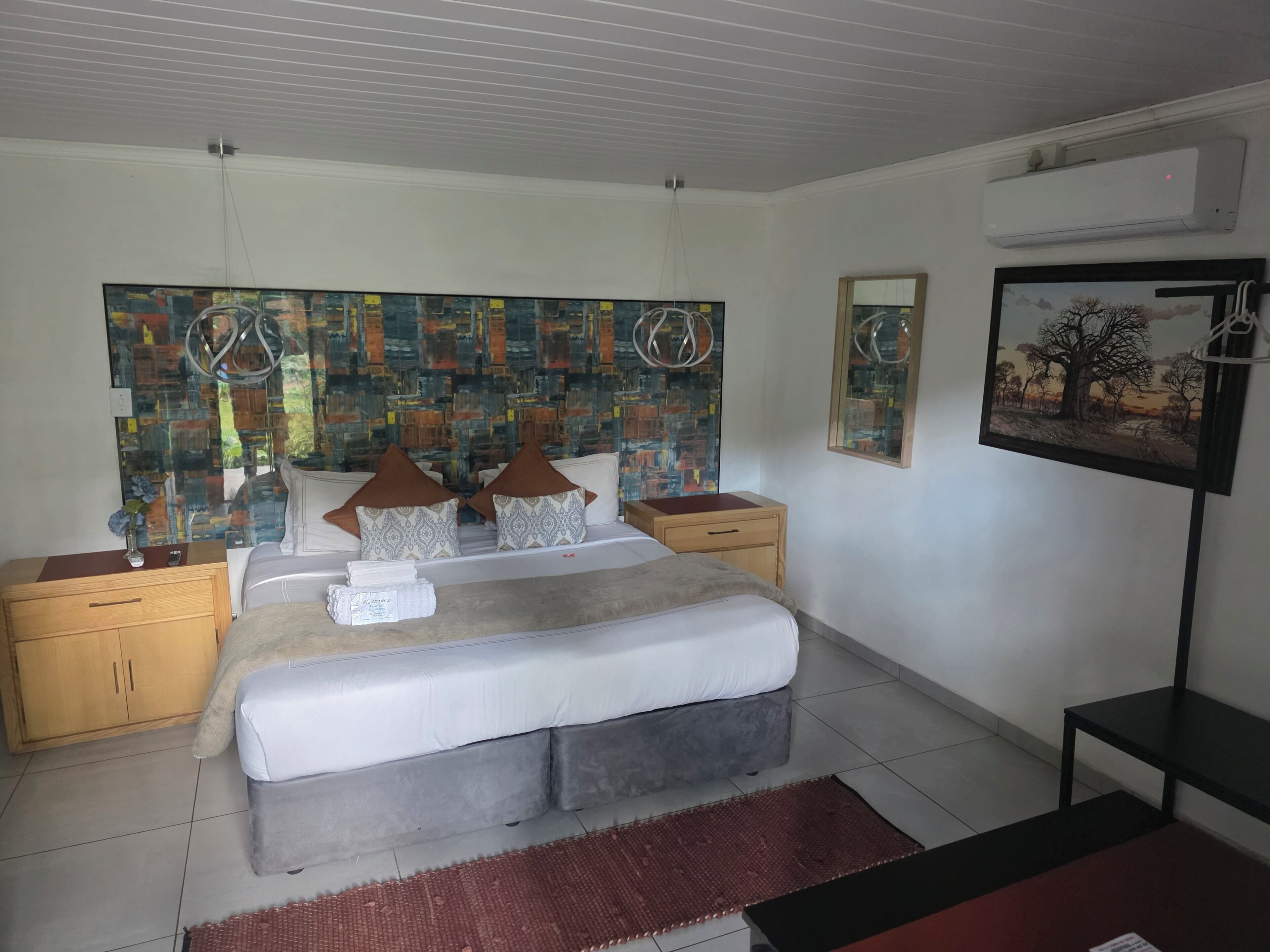 Deluxe Room, 1 King Bed