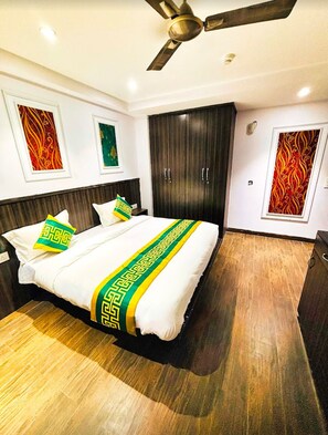 Chambre Deluxe double, balcon, vue sur la ville