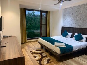 Chambre Deluxe double, balcon, vue sur la ville