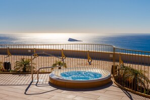Outdoor spa tub - Intempo by Holuxe - 284 - 28th floor (Benidorm)