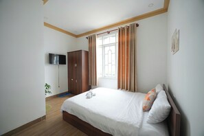 Comfort dubbelrum för 1 person - 1 queensize-säng - utsikt mot staden