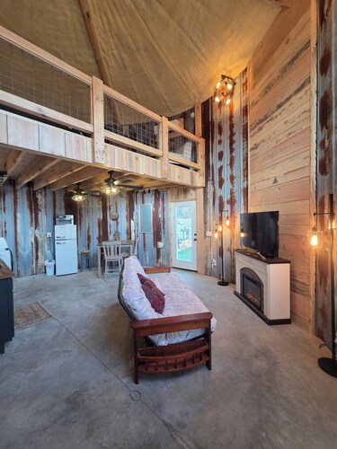 Unique farm stay in a lofted 1 bedroom completely furnished silo.