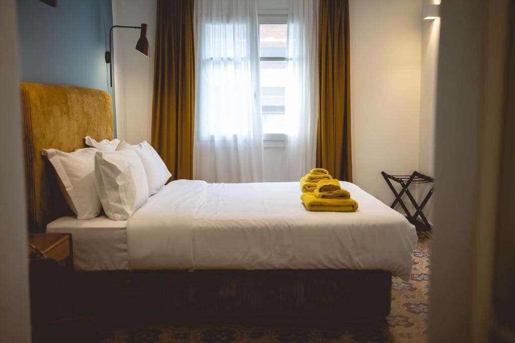 Deluxe Double Room, City View | In-room safe, soundproofing, iron/ironing board, free WiFi