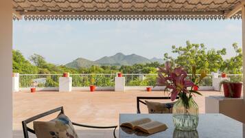 Double Room, Garden View | Outdoor dining