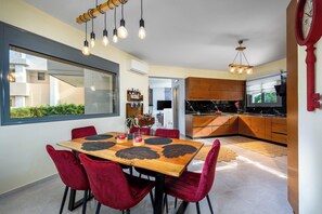 Dining - Hideaway Villa in Ialysos (Ialysos)