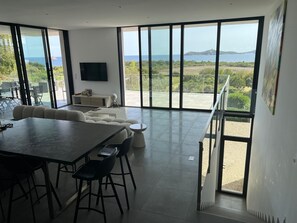 Interior - Waterfront villa with breathtaking views of Vardiola Bay (Zonza)