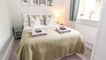 4 bedrooms, free WiFi, individually decorated, individually furnished