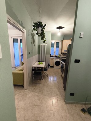 Interior - Cozy abode close to all services, historic center, fairgrounds and Hospital (Ferrara)