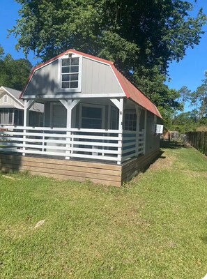Exterior - Tranquil 1-bedroom Tiny House with AC in Jesup (Jesup)
