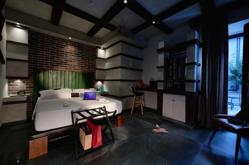 슈피리어 더블룸, 파티오