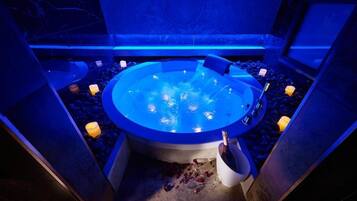 Deluxe-Doppelzimmer, Terrasse | Pool