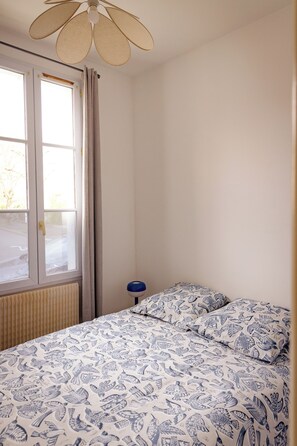 3 bedrooms, WiFi, bed sheets