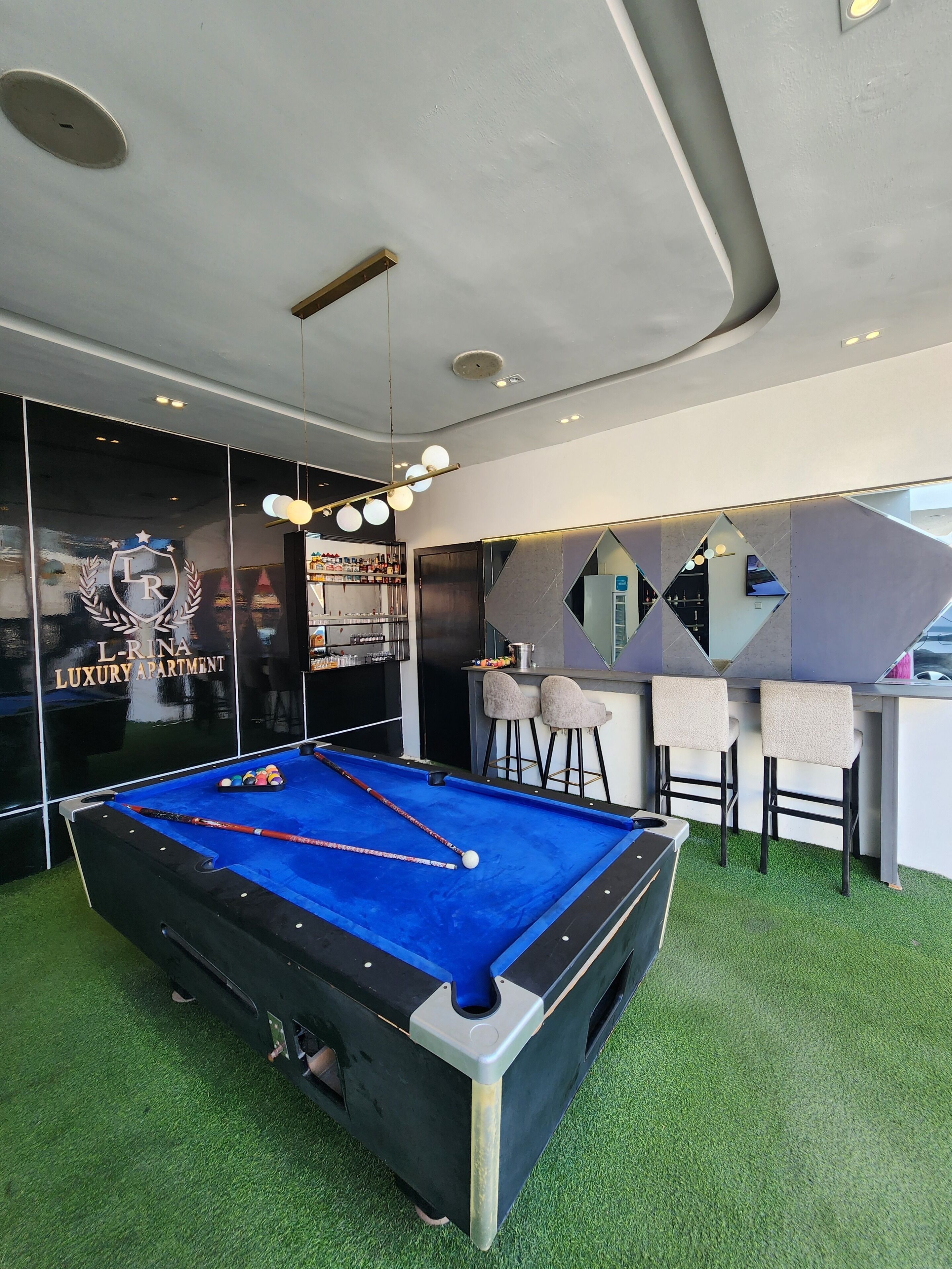 Luxury Apartment, Balcony, City View | Game room